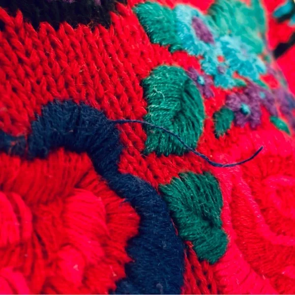 Vintage 80s Needleworks Sz L Floral Hand Knit Women's Sweater - Picture 7 of 10